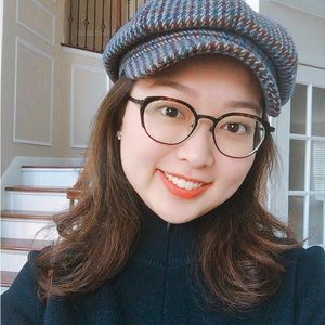 Meet your Posher, Julia